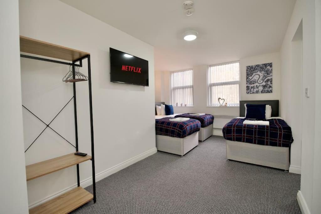 Gosford Park Studio 6 - Coventry โคเวนทรี ภายนอก รูปภาพ
